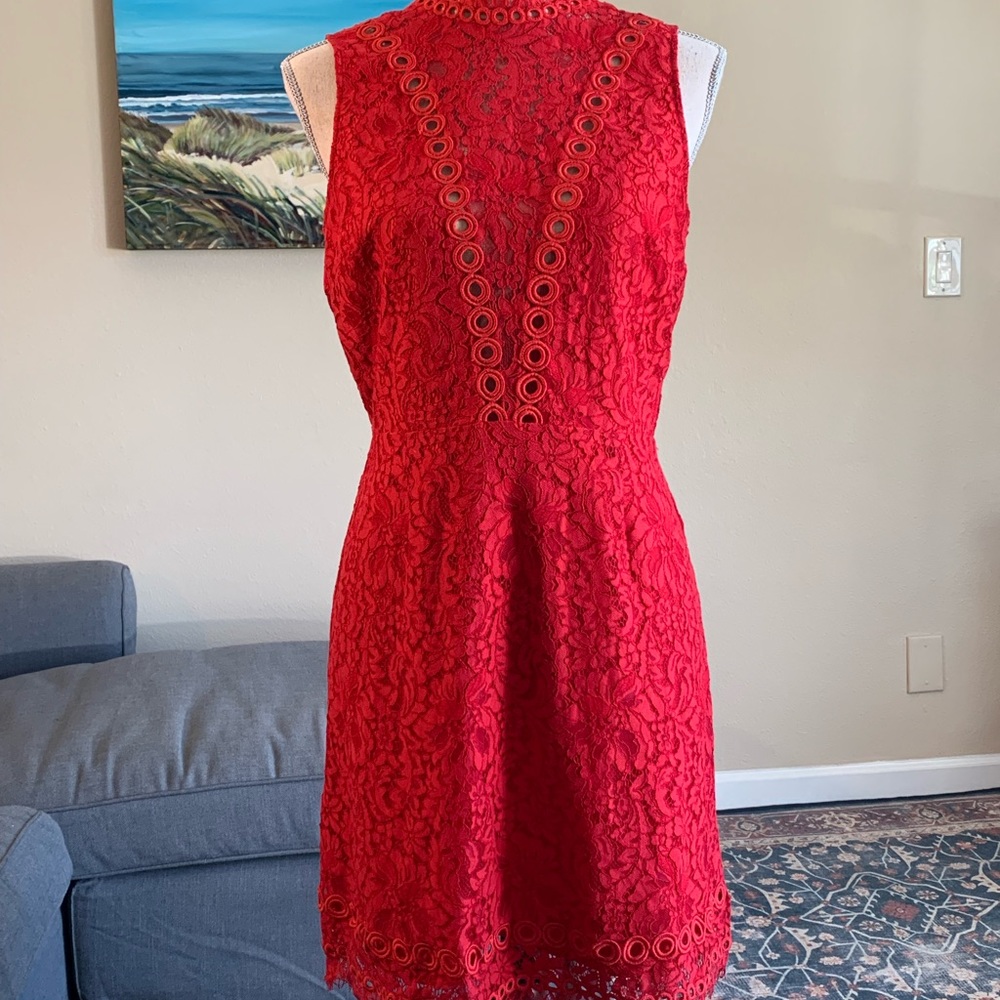 Gorgeous red backless lace dress